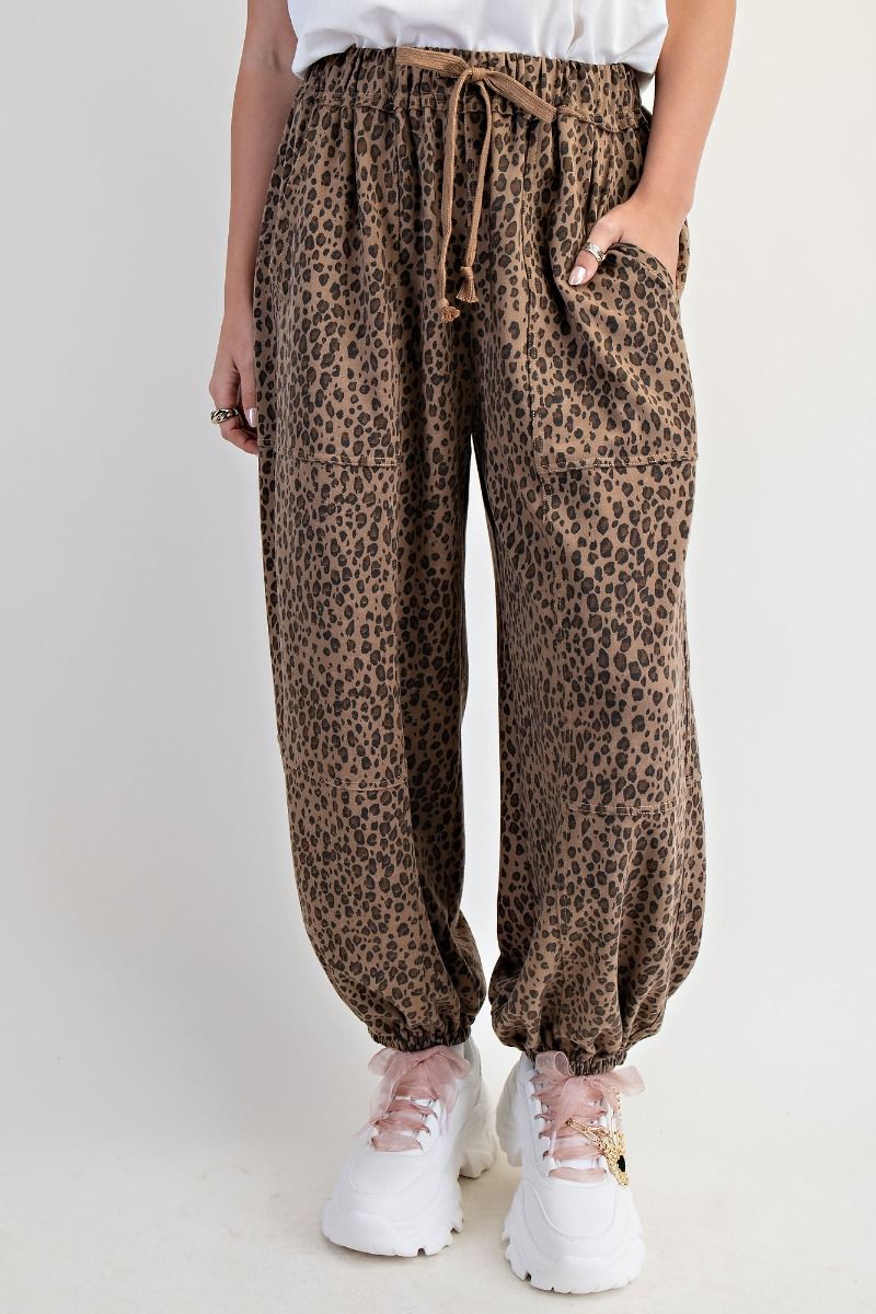 Easel Leopard joggers