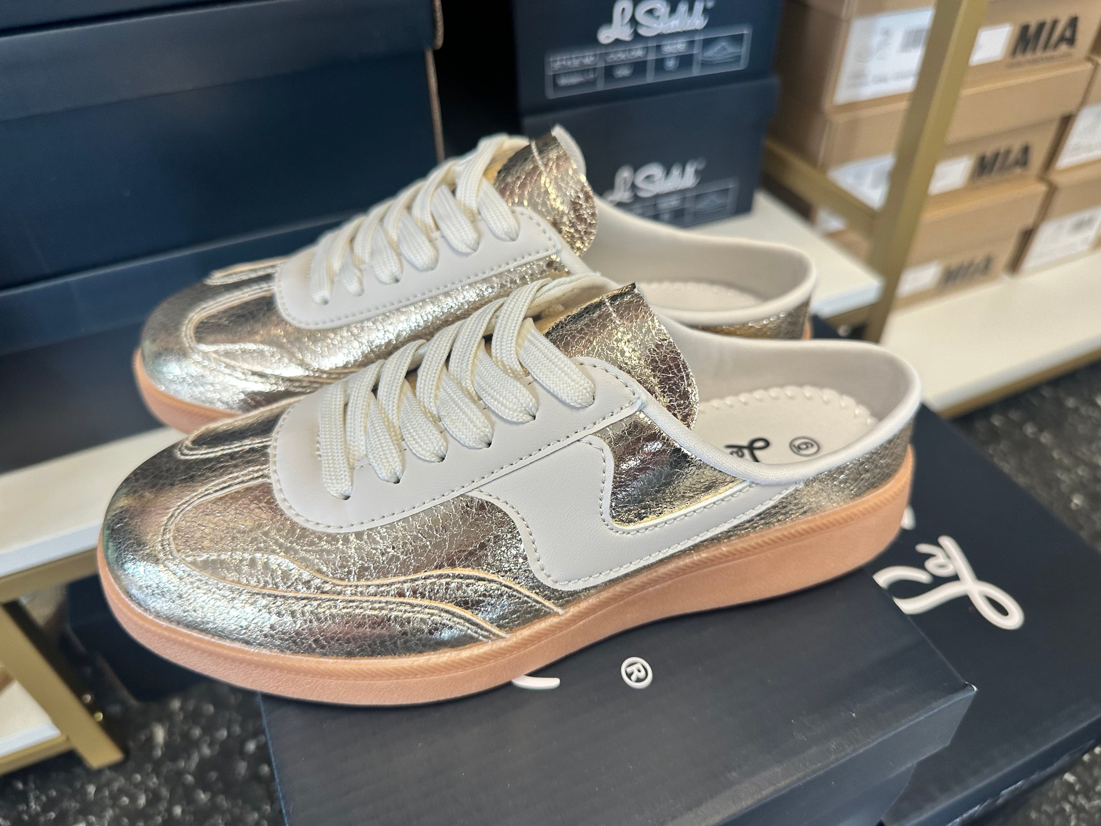 Gold backless Sneaker