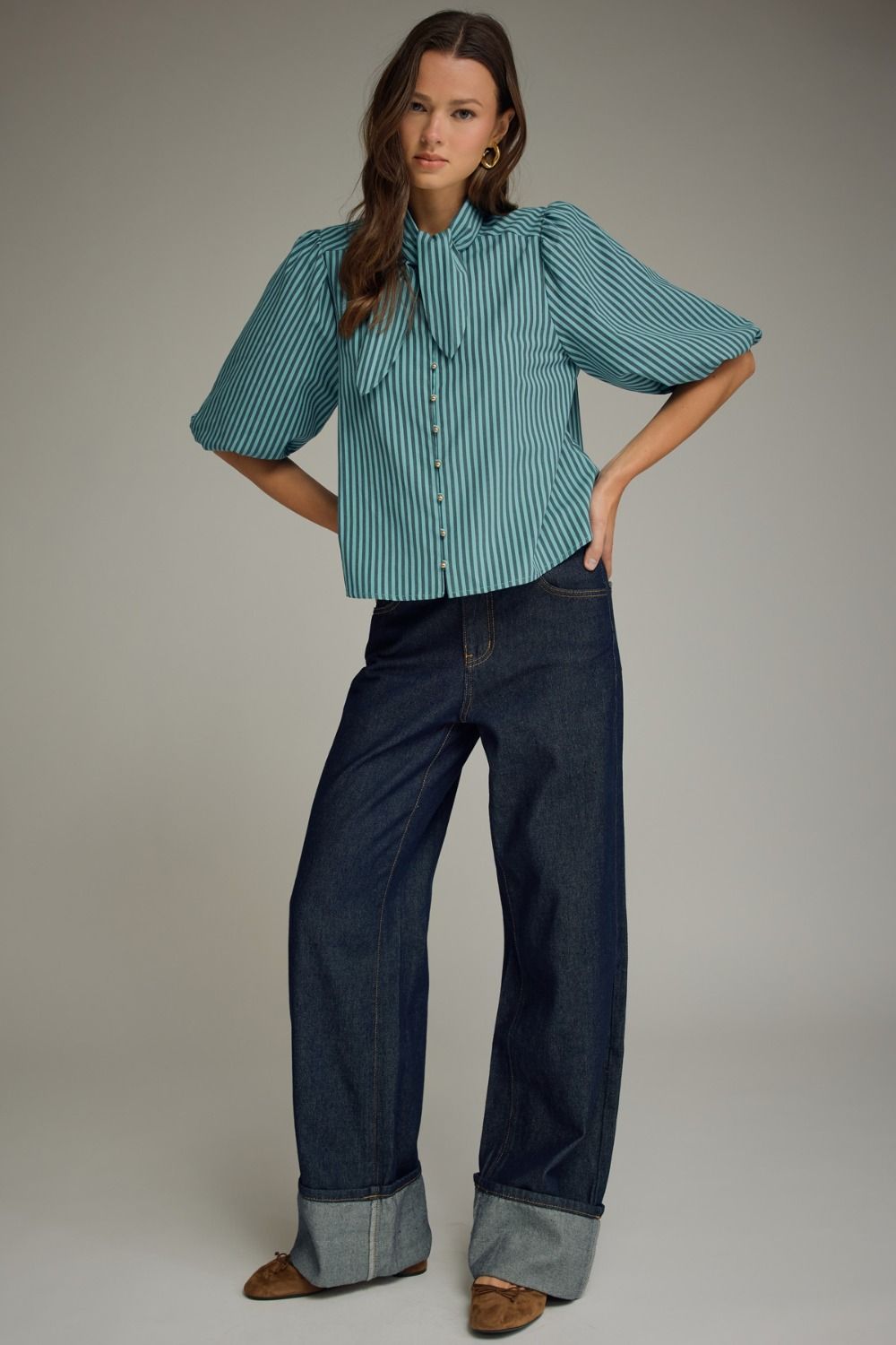 Entro blue Stripe tie neck short puff sleeve top