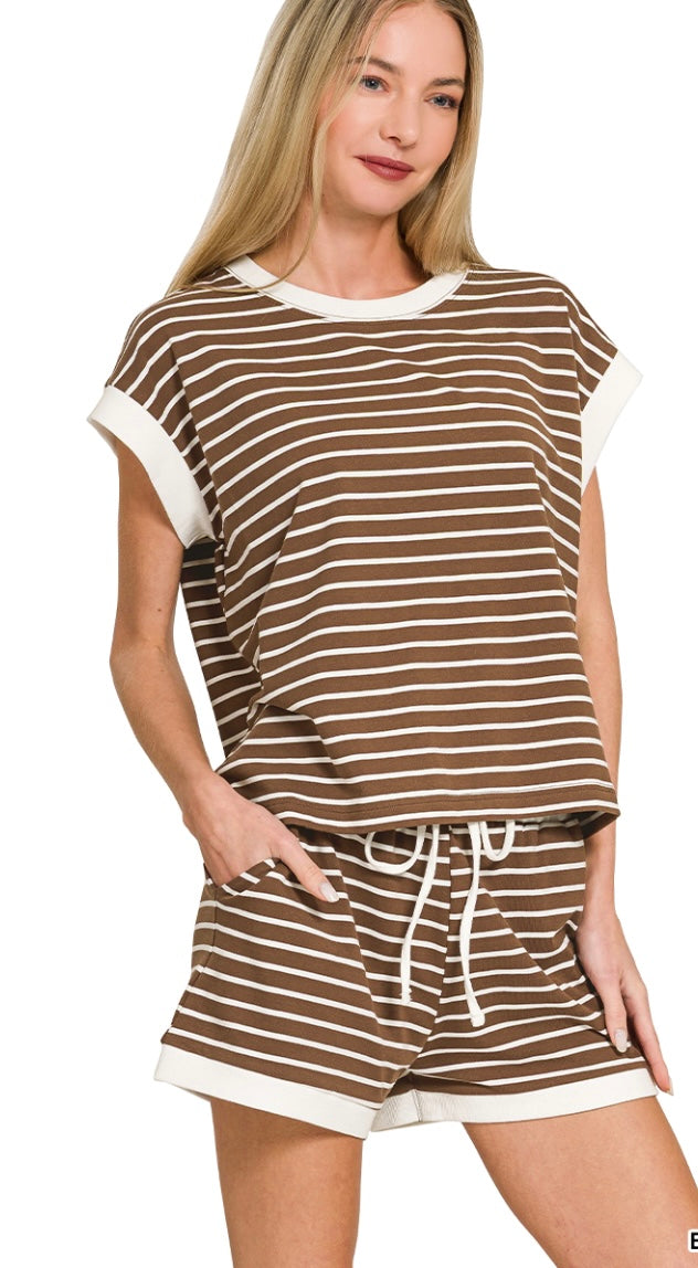 Brown stripped set